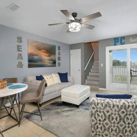 Susie Q'S Beach Retreat By Sand Seeker Vacations